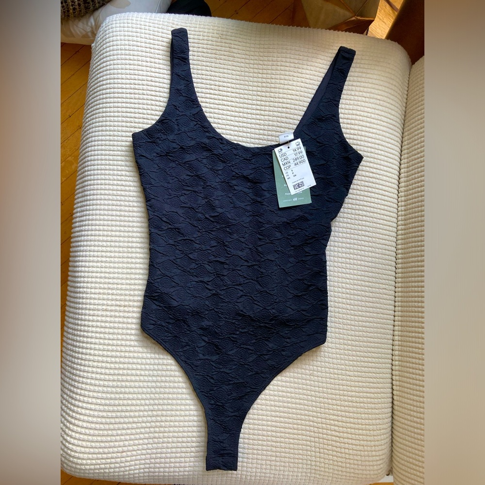 H&M BNWT body suit